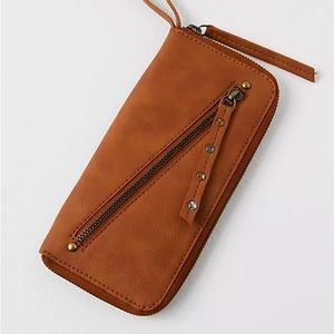 NWOT Free People Distressed Vegan Leather Wallet Boho Brown Cognac